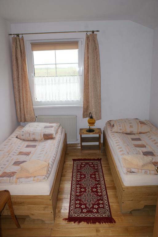 Palac Wojciechy Екстериор снимка